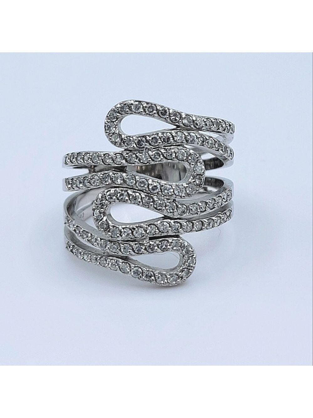 Silvertone Ring Clear Crystals #2352